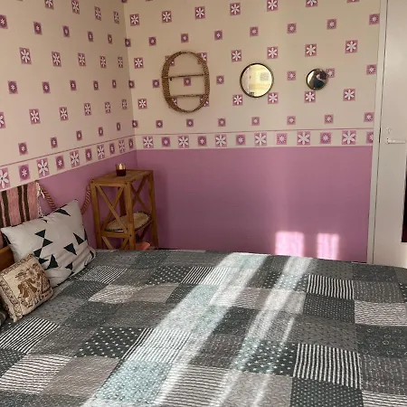 Cosy Puessi Town Pansiyon